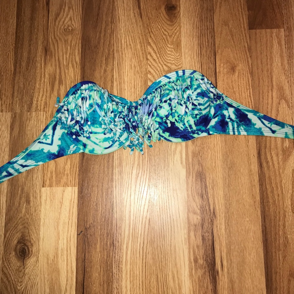 💫DEAL💫 Strapless Fringe Bikini Top